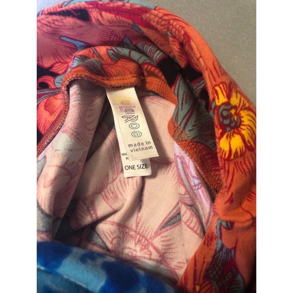 Lularoe Bundle OS Leggings - Picture 3 of 3